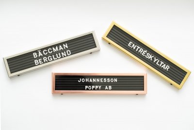 DÖRRSKYLTAR NAMNSKYLTAR MED PLASTBOKSTÄVER